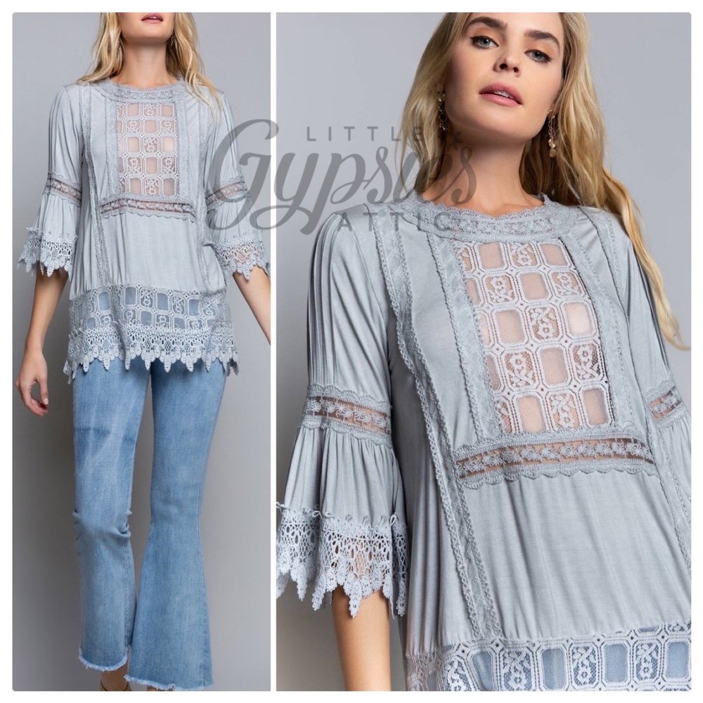 POL Windowpane Lace Tunic Top - Picture 5 of 14